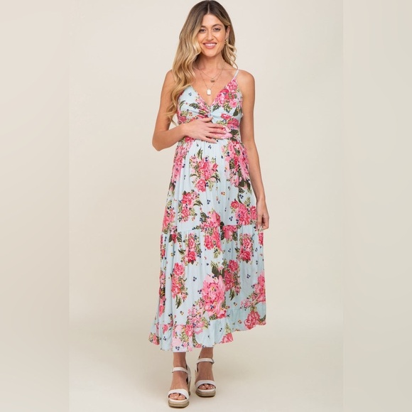 Pinkblush Dresses & Skirts - Pinkblush floral spaghetti strap maxi dress nwt